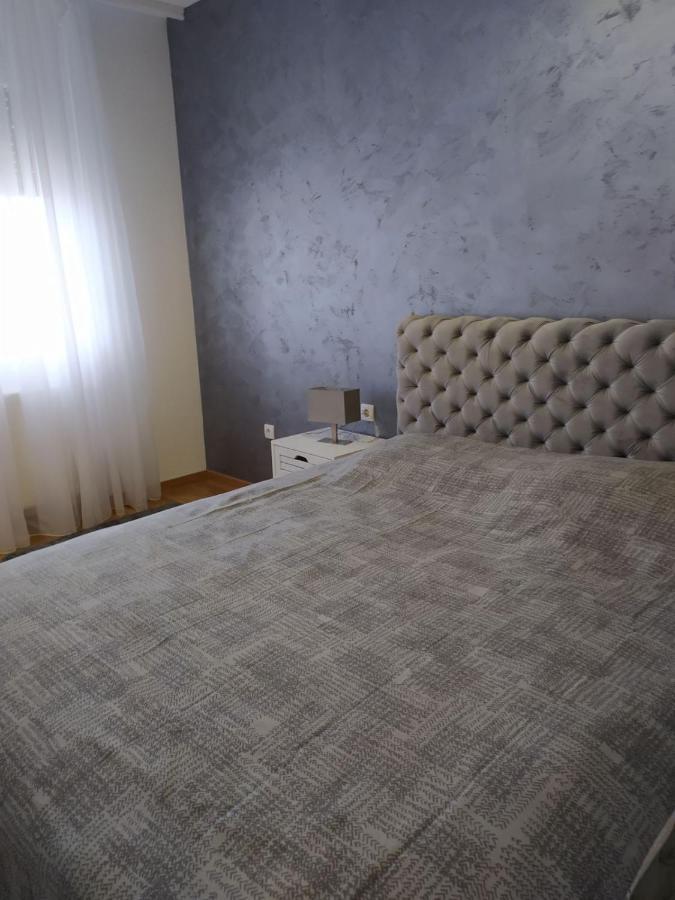 Apartman Milla Lux Novi Sad Exteriör bild